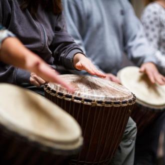 imagen percusión africana card